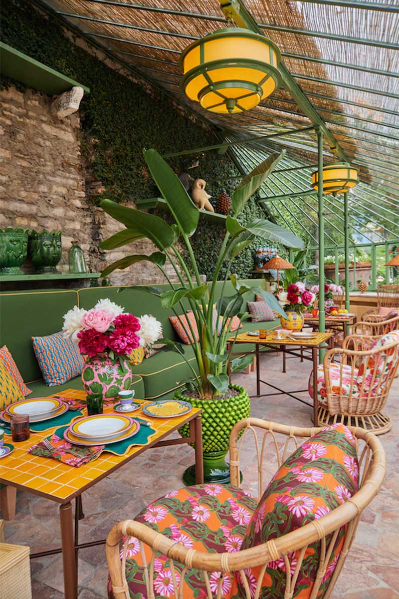 La DoubleJ - Projet : La terrasse de l'hôtel Passalacqua, lac de Côme : Mix en match d'imprimés à fleurs La DoubleJ - Projet : La terrasse de l'hôtel Passalacqua, lac de Côme : Mix en match d'imprimés à fleurs
