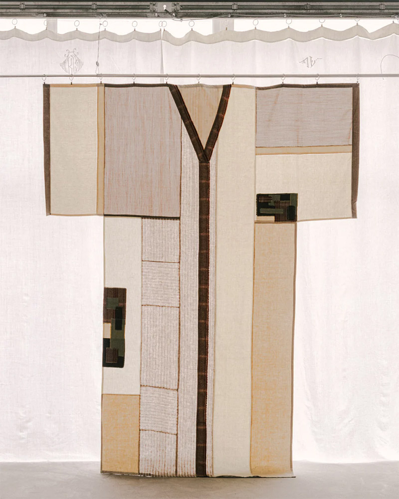 Œuvres Sensibles - Le Rideau-Kimono "A Well-Dressed Apartment" - Pièce Unique