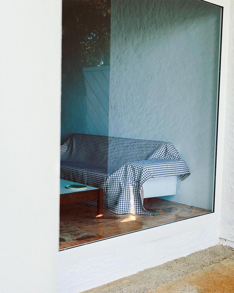 Zara Home & Collagerie été 2025 - COUVRE-LIT COTON WAFFLE RÉVERSIBLE Zara Home & Collagerie été 2025 - COUVRE-LIT COTON WAFFLE RÉVERSIBLE