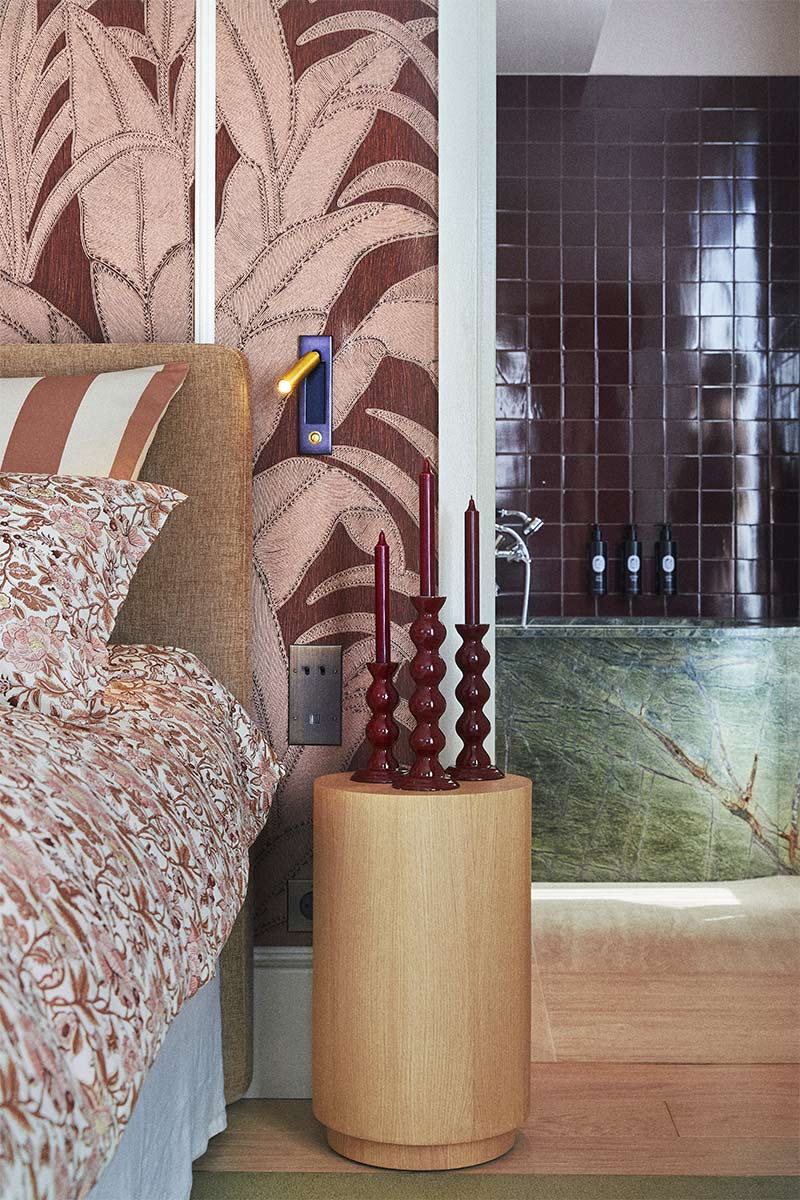 Cyrillus - Bougeoir boules en métal émaillé fabriqué en Inde de façon artisanale, Emma