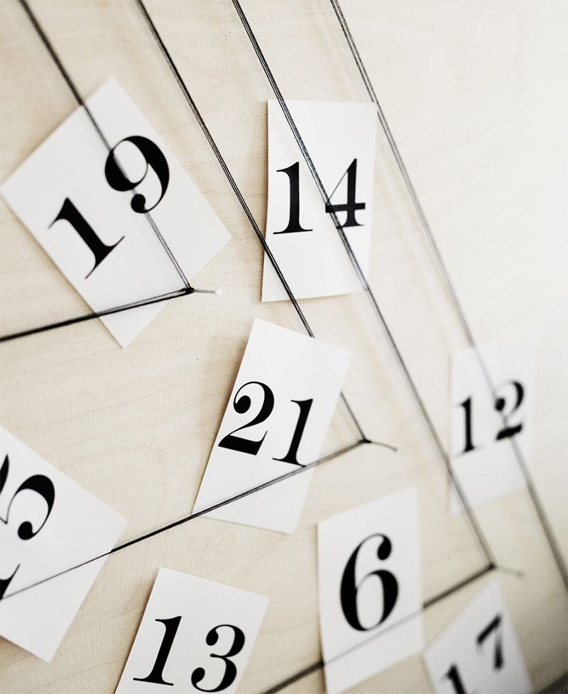 Un calendrier de l'avent pêle mêle d'esprit nordique par Weekday Carnival