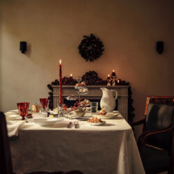 Les plus belles ambiances de Noël 2025 : Zara Home, Toast et Doing Goods zara-home-edito-noel-2025_05