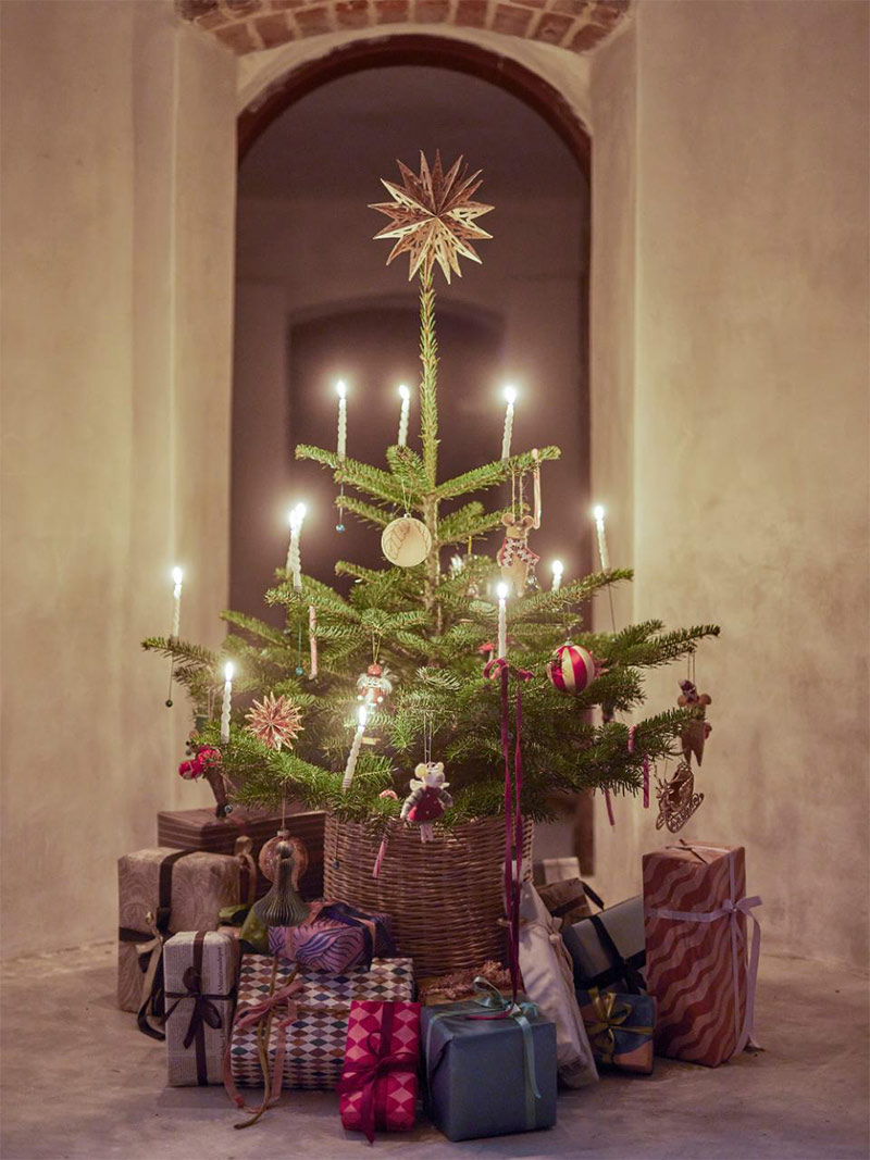 Le décor de Noël naturel et traditionnel de Bloomingville - Noël 2025