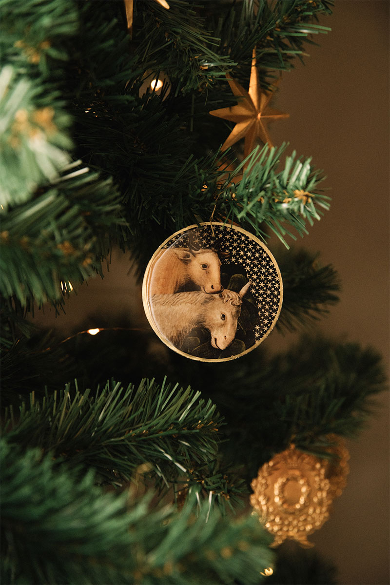 Ornements de Noël le bœuf et l'âne - Boncœurs 2025 Ornements de Noël le bœuf et l'âne - Boncœurs 2025