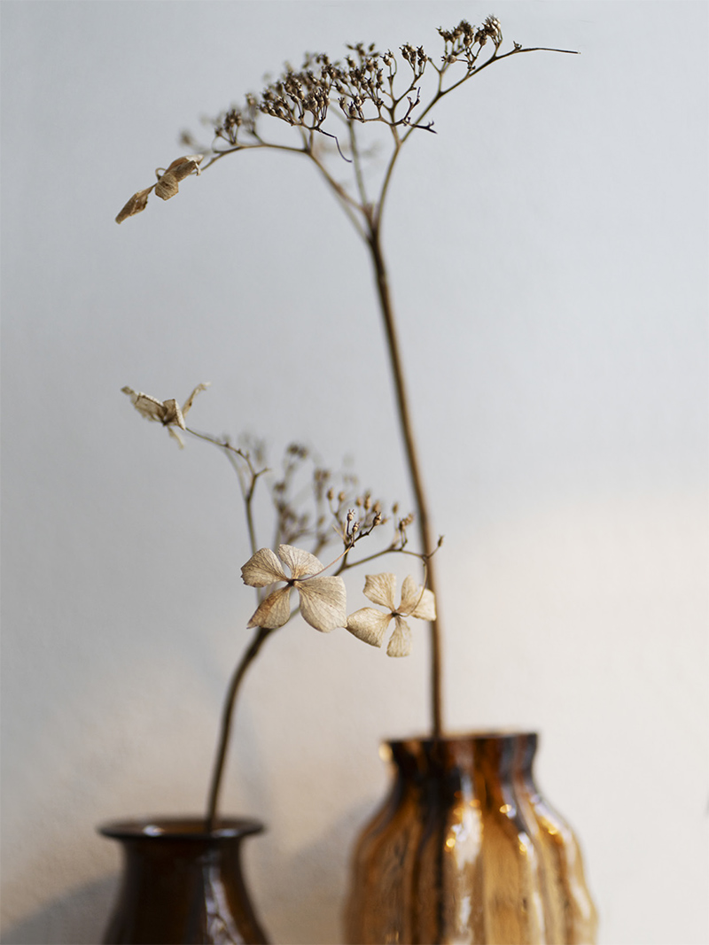 Le décor de Noël ethnique et nature de Madam Stoltz - Noël 2025