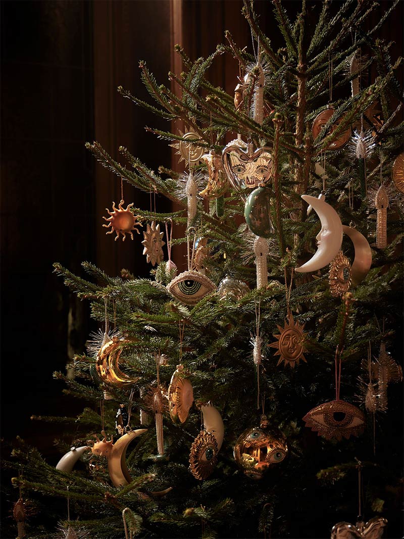 Détail de la décoration du sapin de Noël Détail de la décoration du sapin de Noël