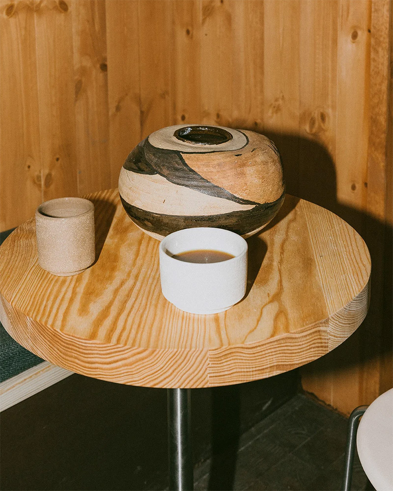 FRAMA - Café Cabin à Copenhague dans un style nordique révisé