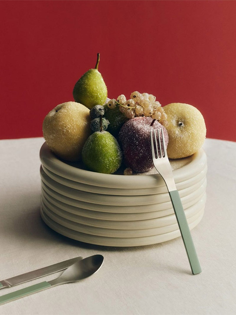 Présentation de fruits saupoudrés de sucre glace