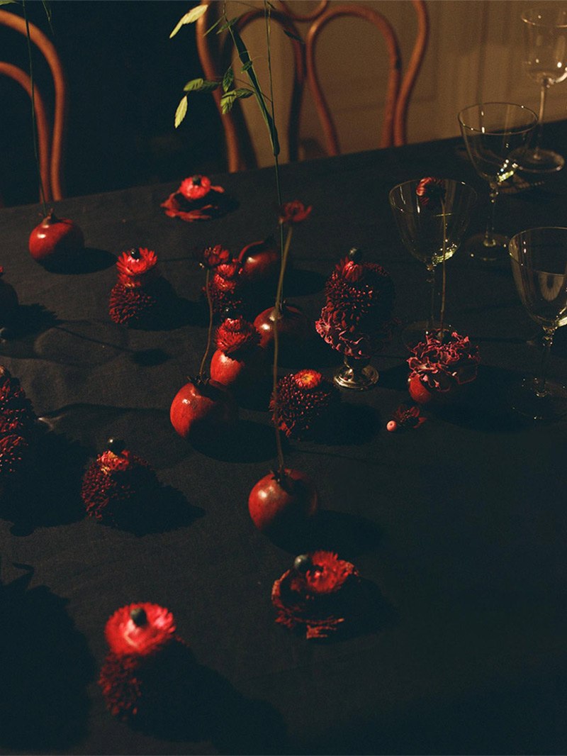 Décor de table fruits et fleurs par Imgen Know pour Zara Home