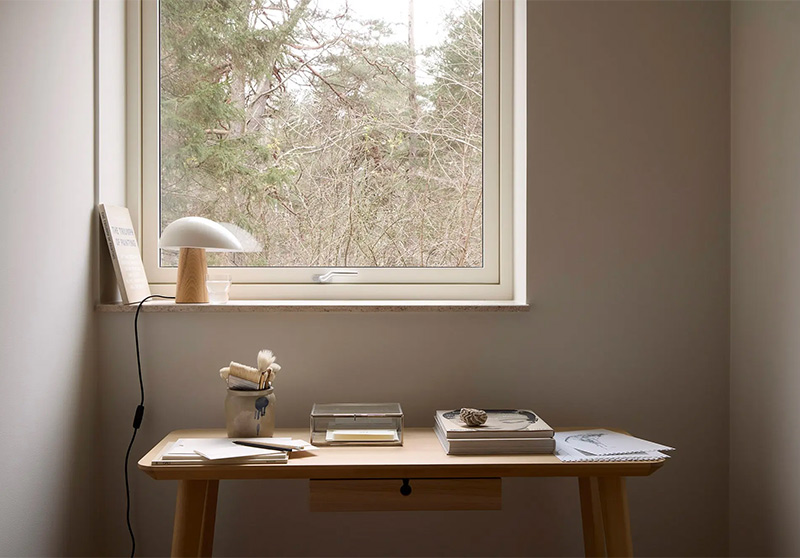Le coin bureau dans un style scandinave minimaliste