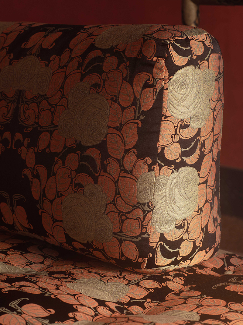 Lelièvre, nouveau tissu LES ROSES de la maison Tassinari et Chatel Lelièvre, nouveau tissu LES ROSES de la maison Tassinari et Chatel