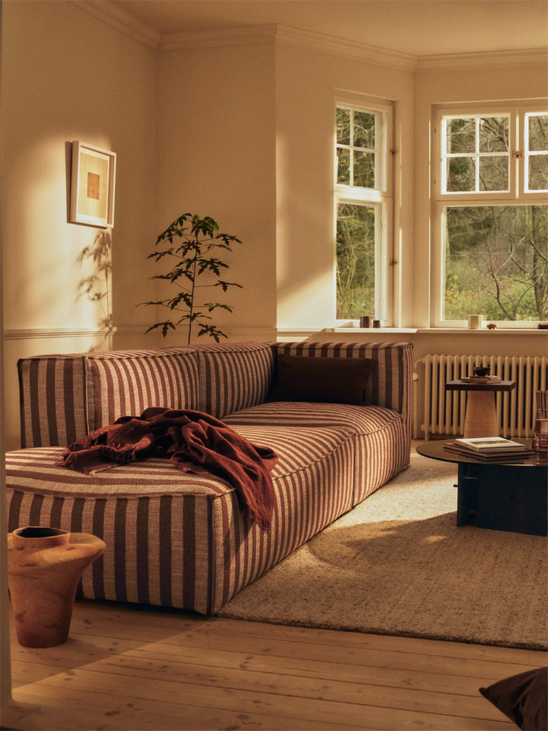 Catalogue Ferm Living, SS2026 - Canapé Catena en tissu Louisianne