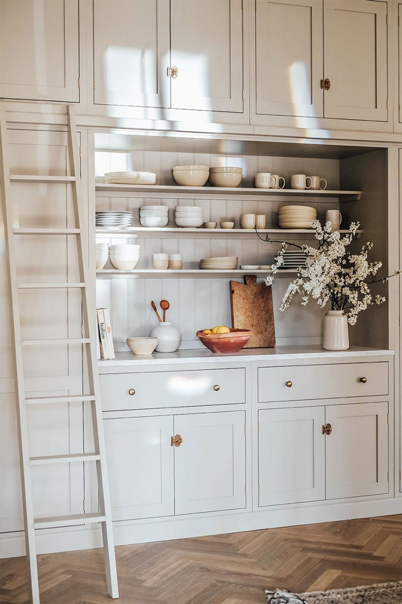 style-neo-shaker_ourfoodstories_new-devol-kitchen-st-oak-apartments-2