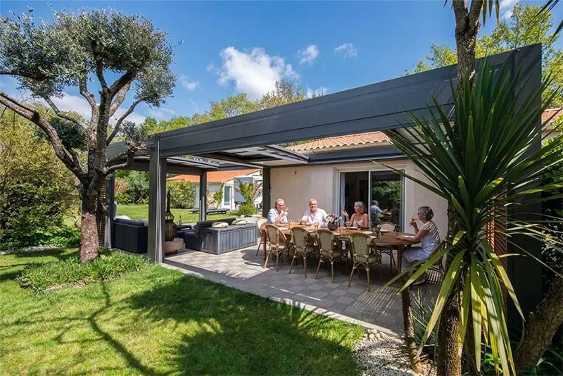 AKENA - Pergola Air Bio 365 à toit ouvrant AKENA - Pergola Air Bio 365 à toit ouvrant