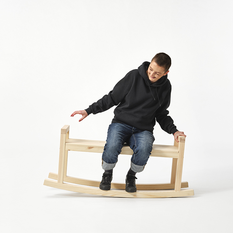 IKEA PS 2026 - Banc en pin, 127 cm - Design : Marta Krupińska