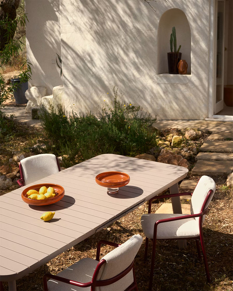 Kave Home, collection été 2026 : Collection Outdoor, Izola Kave Home, collection été 2026 : Collection Outdoor, Izola