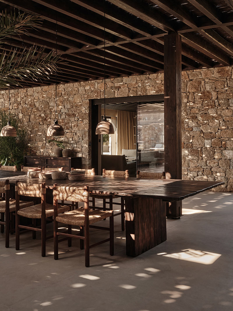 villa-en-kyano-esprit-wabi-sabi-design-a-Mykonos_07