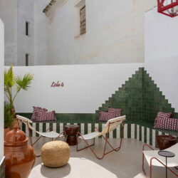 Aménagement extérieur, la nouvelle signature design de l’habitat design-Antonio-Montilla_toit-terrasse-boutique-hotel-lola-4-Cordou_01
