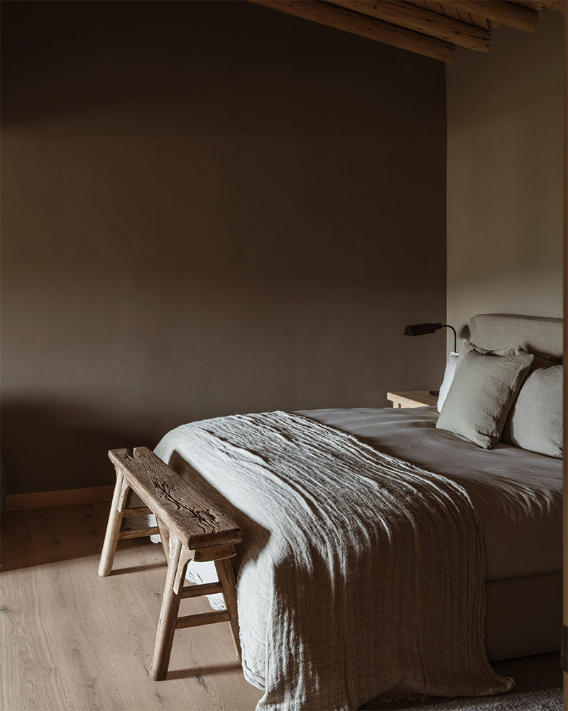 Une chambre de style wabi sabi à La Casa Tres Árboles, Mexique Une chambre de style wabi sabi à La Casa Tres Árboles, Mexique